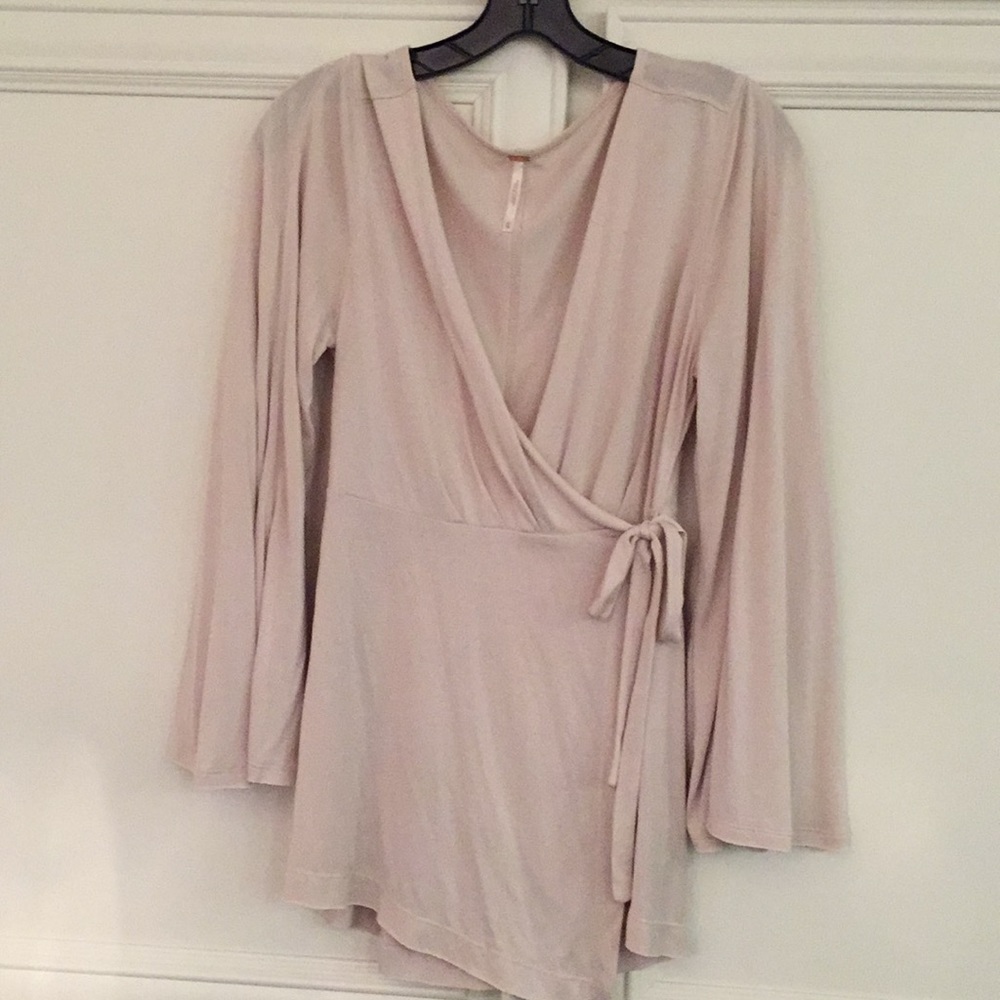 Free People top beige